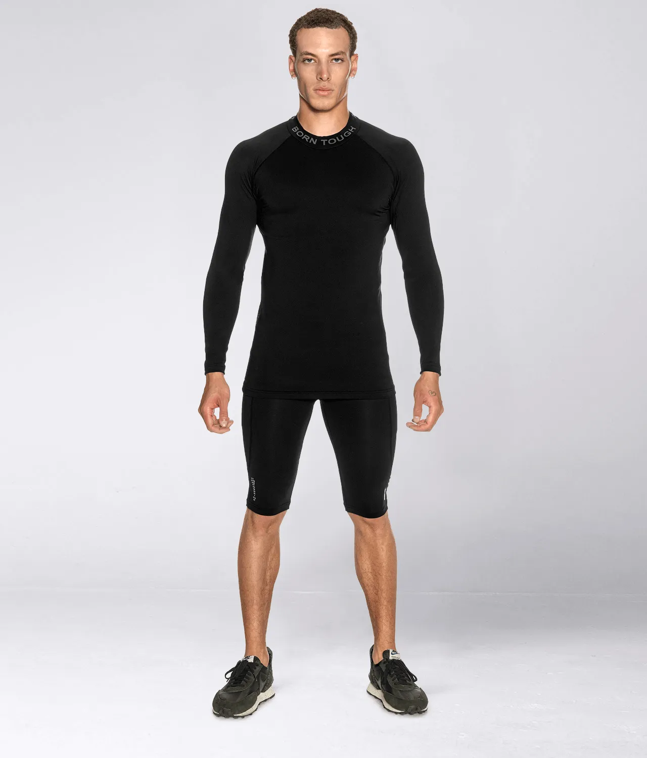 9600 . Compression Regular-Fit Shirt - Black